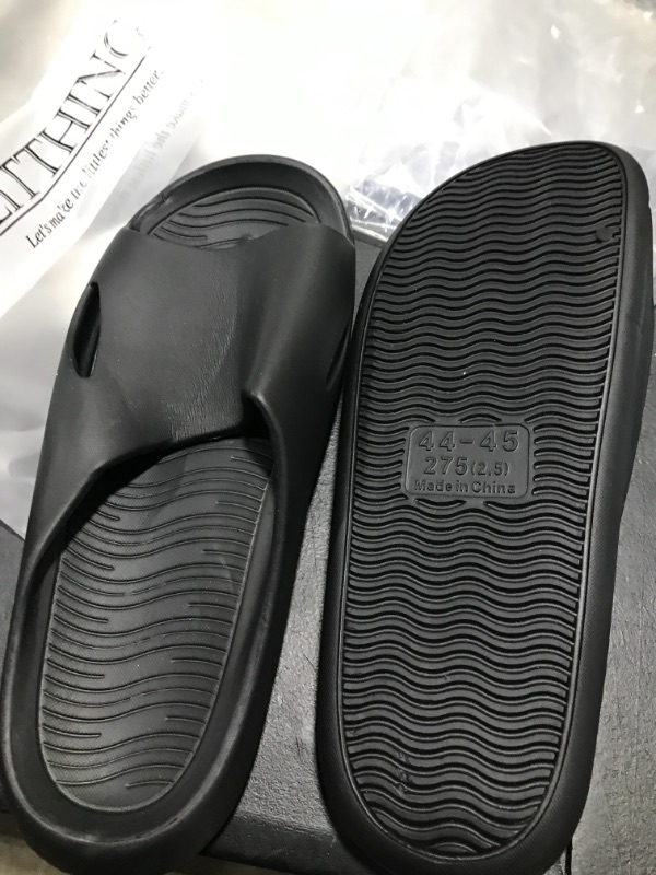 Photo 1 of 4.4-4.5 275 (2.5) men ssandals black