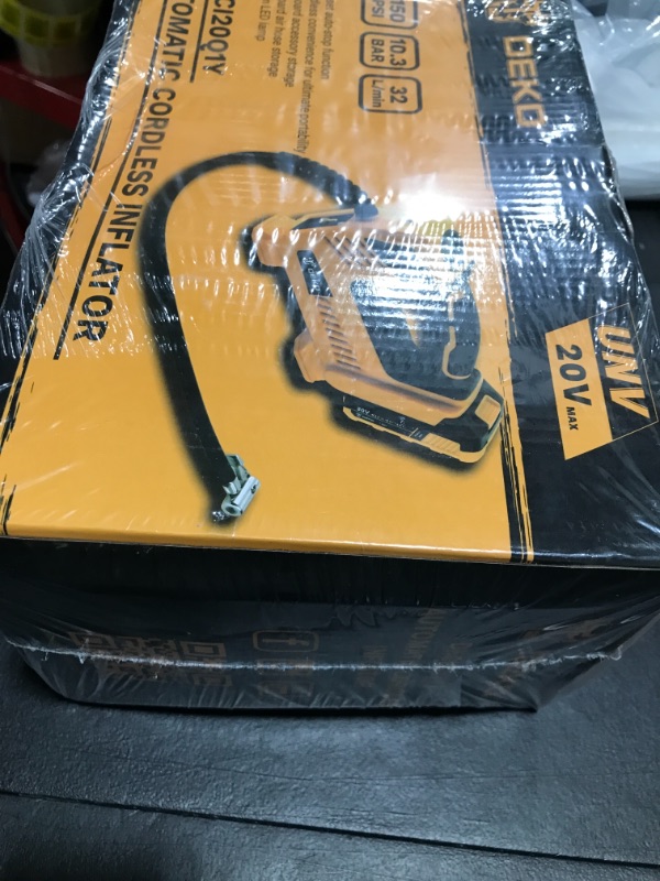 Photo 2 of DEWALT 20V Max Impact Driver Kit, 1/4-Inch (DCF885C1)
