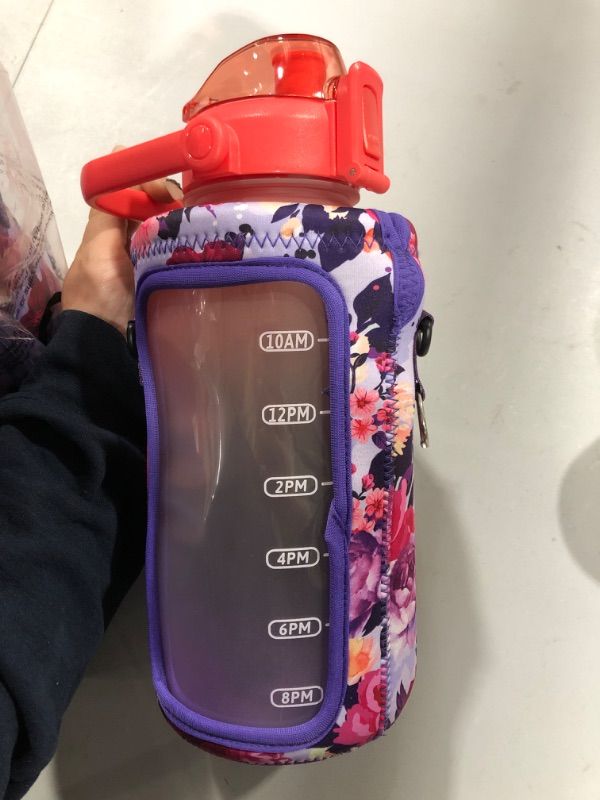 Photo 3 of PASER Half Gallon Water Bottle 64oz Floral