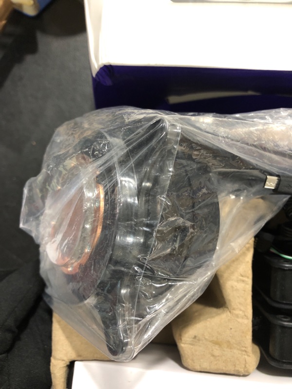 Photo 1 of Kraken X63 280mm Liquid Cooler This All-in-One (AIO) liquid cooler is ready for high performance CPU's with the ability to fit in most cases. With two 140mm Aer P radiator fans, keep CPU performance high while keeping temperatures down.