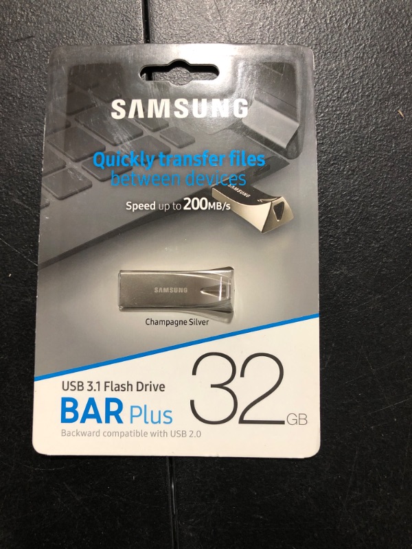 Photo 2 of Samsung 32GB USB 3.1 Gen 1 BAR Plus Flash Drive (Silver)