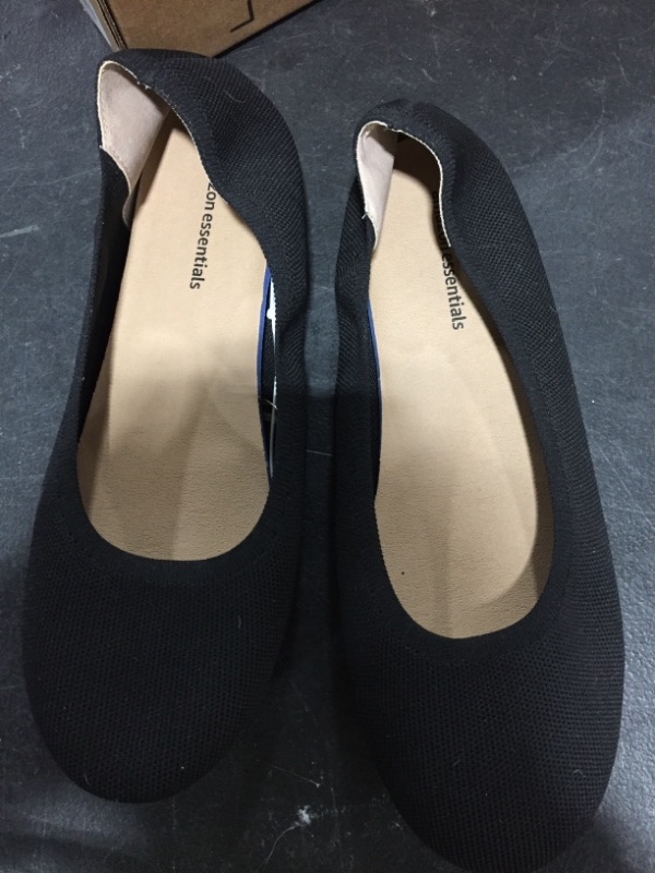 Photo 1 of AMAZON ESSENTIALS BLK FLATS- WOMENS- SIZE 13W