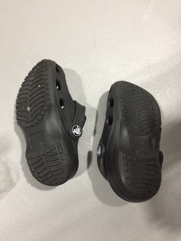 Photo 2 of BLACK CROCS FOR CHILD SIZE 9M