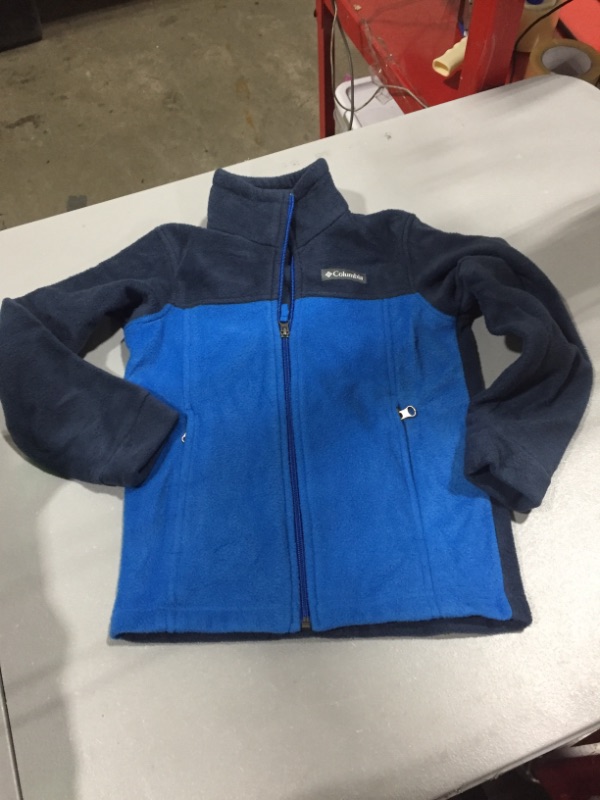 Photo 2 of Boys’ Steens Mountain II Fleece Jacket S
