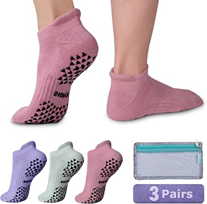 Photo 1 of  Unisex Non Slip Grip Socks for Yoga, Hospital, Pilates, Barre | Ankle, Cushioned SIZE L-XL