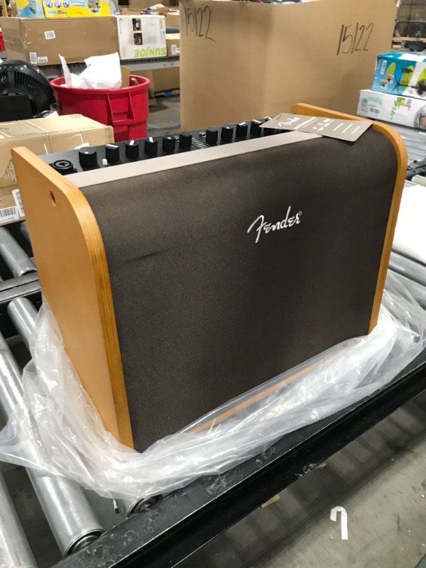 Photo 2 of Fender Acoustic 100 Guitar Amplifier
