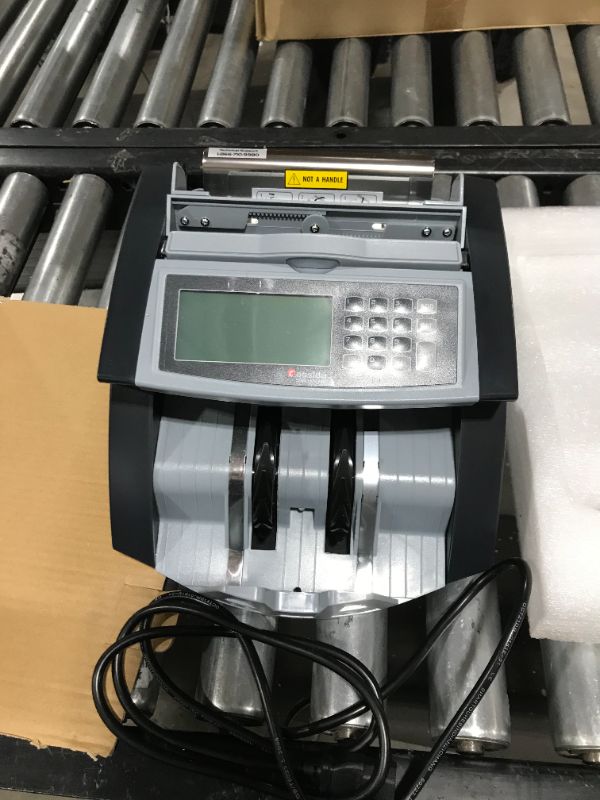 Photo 2 of Cassida 5520 UV/MG - USA Money Counter with ValuCount, UV/MG/IR Counterfeit Detection, Add and Batch Modes - Large LCD Display & Fast Counting Speed 1,300 Notes/Minute UV/MG Counterfeit Detection Detection