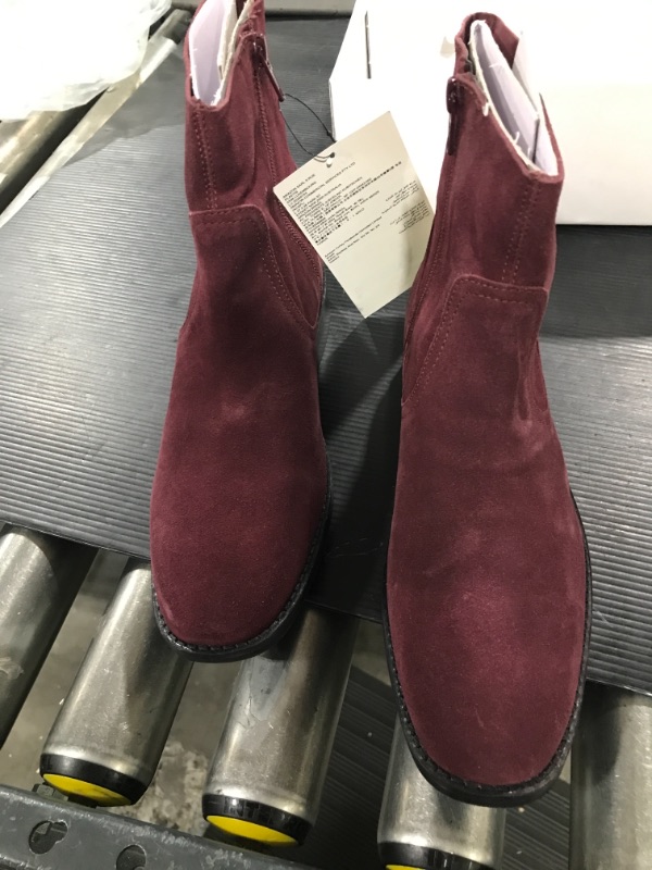 Photo 2 of Amazon Brand - Find. Unlined Suede Ankle Boots, Red Burgundy), US 7.5