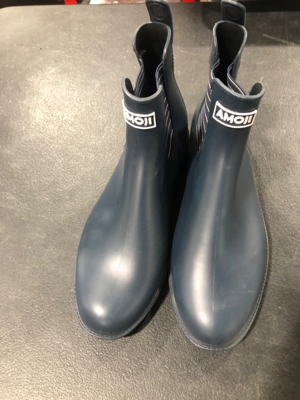 Photo 2 of Amoji Unisex Ankle Chelsea Rain Short Boots 9 Women/8 Men Navy