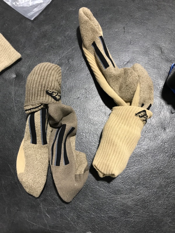Photo 1 of 2 Pair of Socks Men 