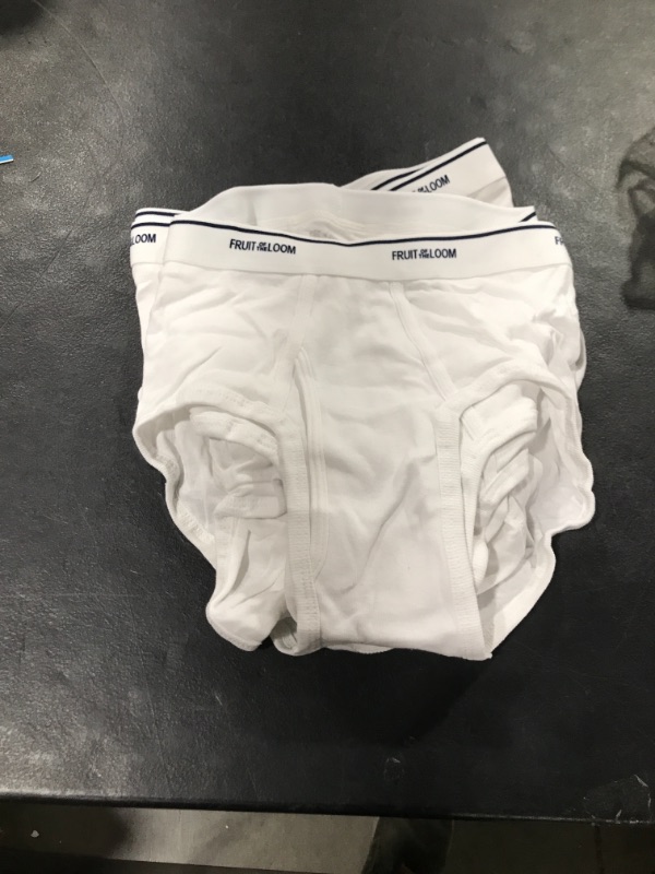 Photo 1 of 5 pack of Men's Size Small briefs 