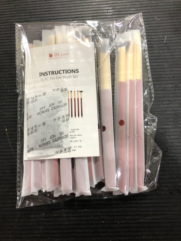 Photo 1 of 15 pc Pro Eye Brush Set - Red