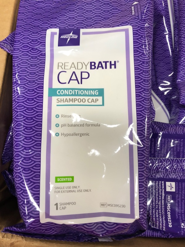 Photo 3 of Medline ReadyBath Scented Rinse-Free Shampoo Cap with Conditioner, 30 Count 30 Shampoo