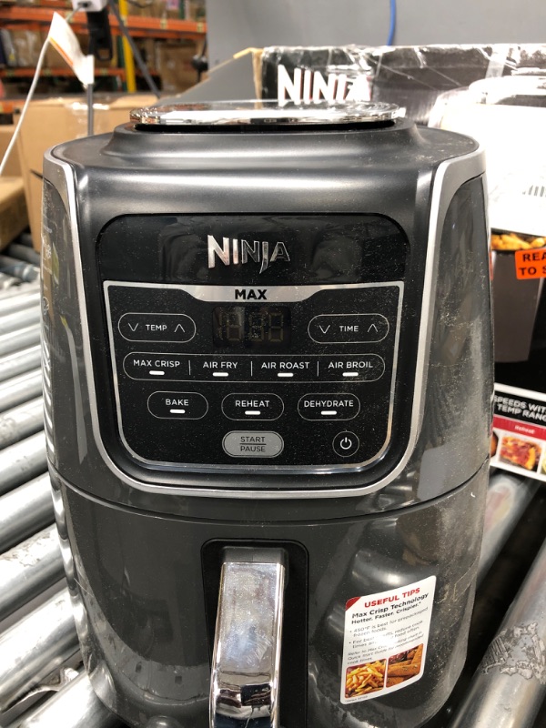 Photo 4 of Ninja AF161 Max XL Air Fryer that Cooks, Crisps, Roasts, Bakes, Reheats and Dehydrates, with 5.5 Quart Capacity, and a High Gloss Finish, Grey