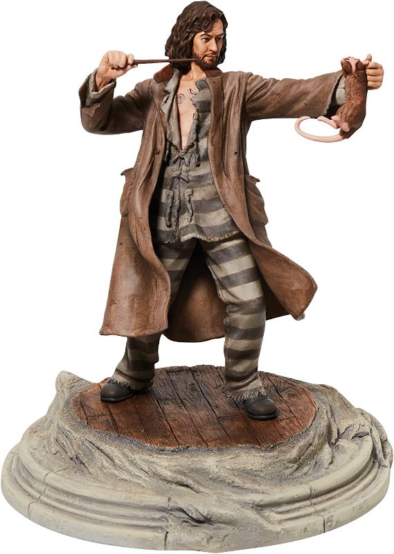 Photo 1 of Enesco Wizarding World of Harry Potter Sirius Black Holding Wormtail Figurine, 8.75 Inch, Multicolor