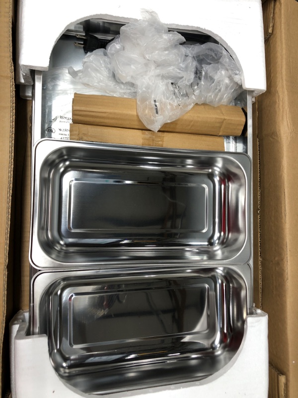 Photo 4 of Elite Gourmet EWM-6171 7.5 Quart Triple Buffet Server Food Warmer Temperature Control, Clear Slotted Lids, Perfect for Parties, Entertaining & Holidays, 3 x 2.5Qt 7.5 Quart / 3 Trays