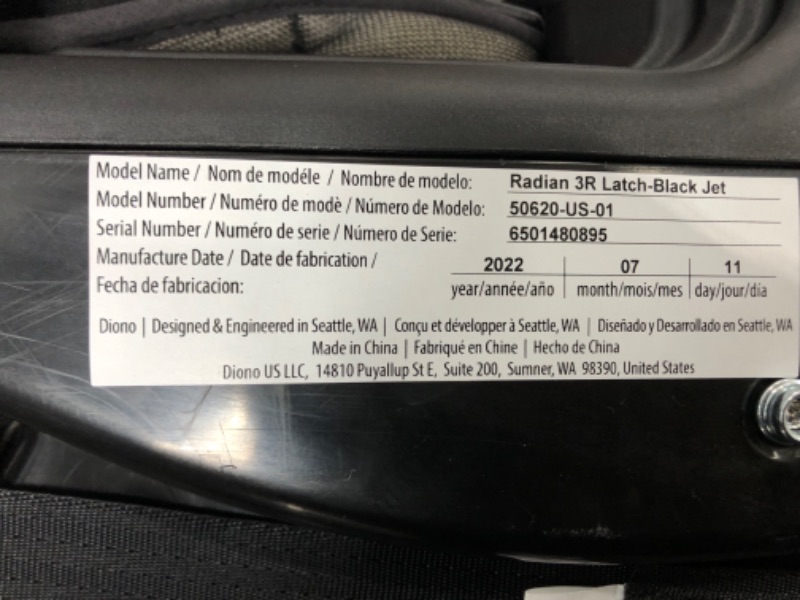 Photo 4 of Diono Radian 3R, 3-in-1 Convertible Car Seat, Rear Facing & Forward Facing, 10 Years 1 Car Seat, Slim Fit 3 Across, Jet Black
