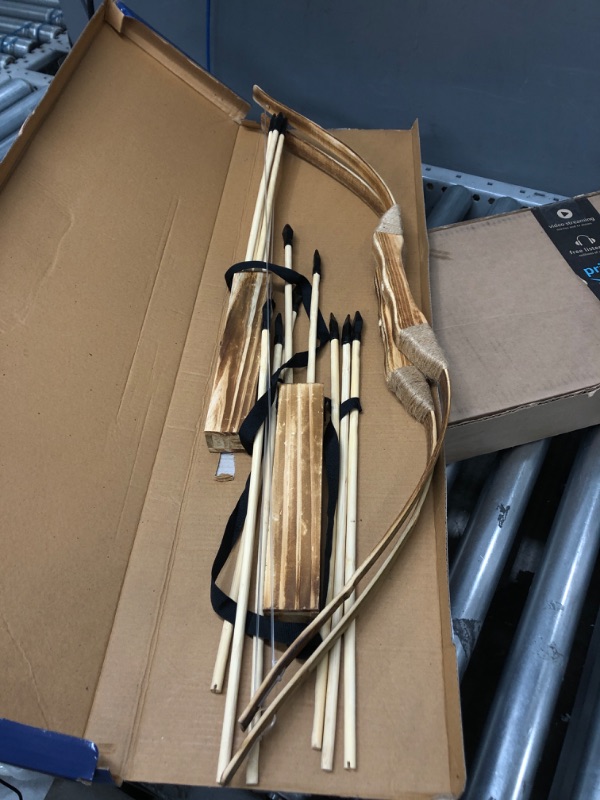 Photo 1 of Island Genius Classic Wooden Bow and Arrow Archery Set Outdoor Games Toys and Gifts for Kids Boys and Girls - 2 Bows, 2 quivers and 20 Arrows
