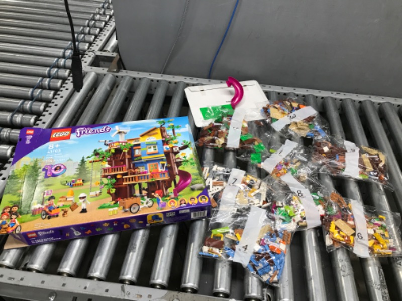 Photo 2 of LEGO Friends Friendship Tree House 41703 Building Toy Set for Kids, Girls, and Boys Ages 8+ (1114 Pieces) Frustration-Free Packaging