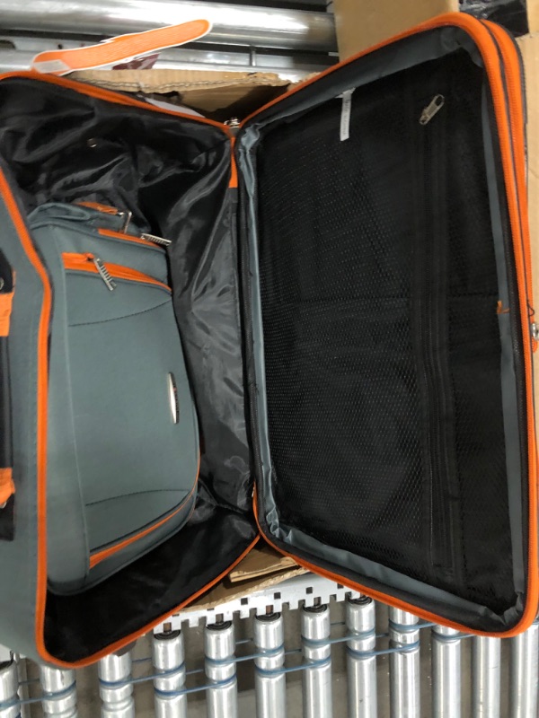 Photo 4 of Rockland 2-Pc. Pattern Softside Luggage Set
