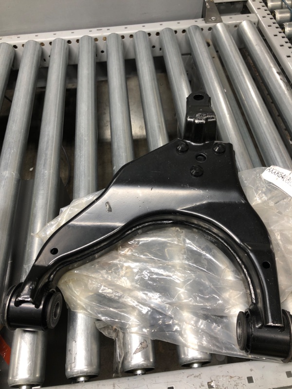 Photo 1 of MOOG RK640892 Control Arm