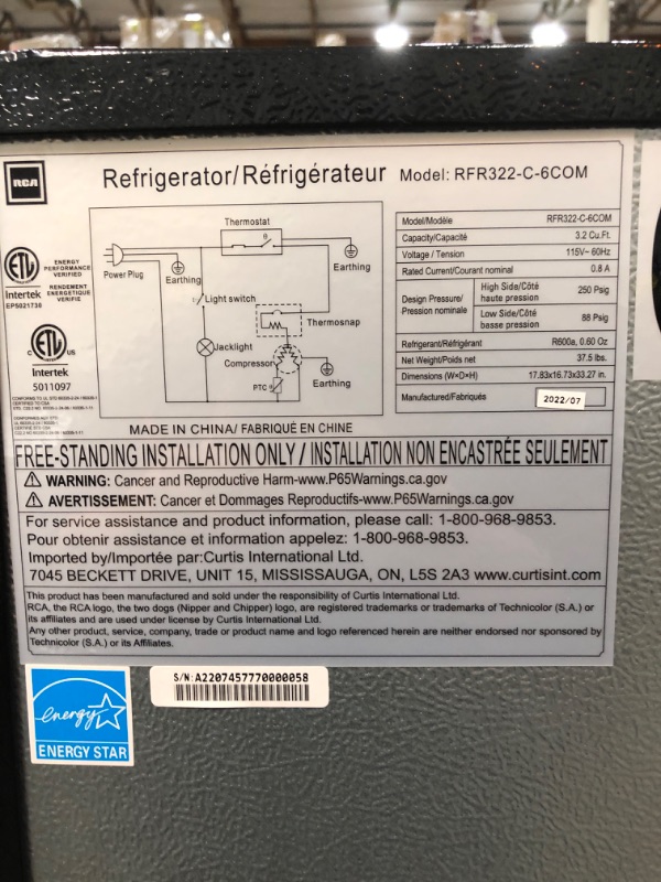 Photo 4 of "PART ONLY"
RCA 3.2 Cu. Ft. Single Door Mini Fridge with Freezer RFR322, Platinum