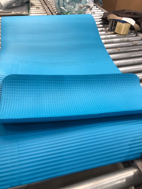 Photo 3 of Amazon Basics 1/2-Inch Extra Thick Exercise Yoga Mat