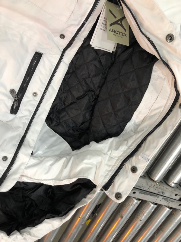Photo 1 of Arctix Women's Daybreak Insulated Jacket White Large