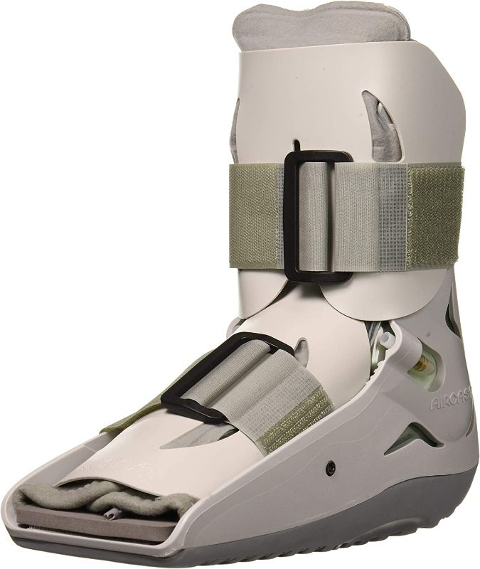 Photo 1 of Aircast SP (Short Pneumatic) Walker Brace/Walking Boot
