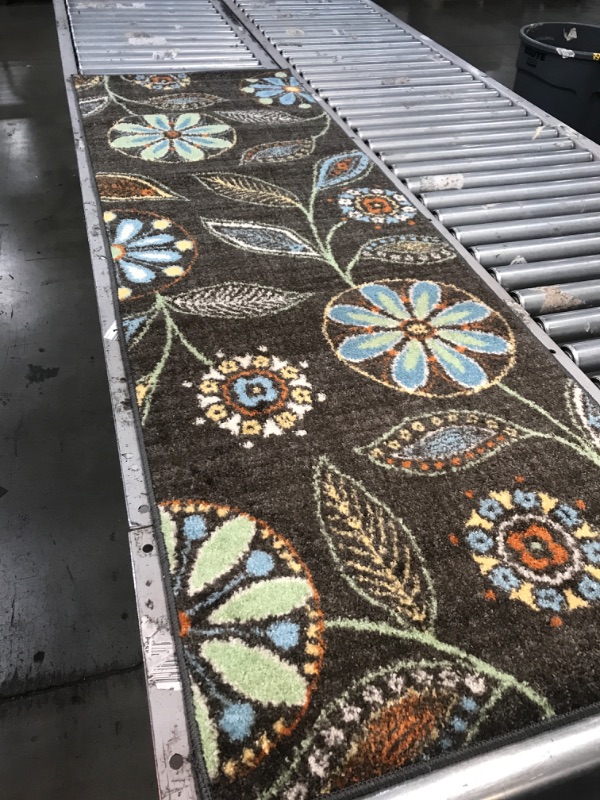 Photo 1 of 2' x 6' runner rug 