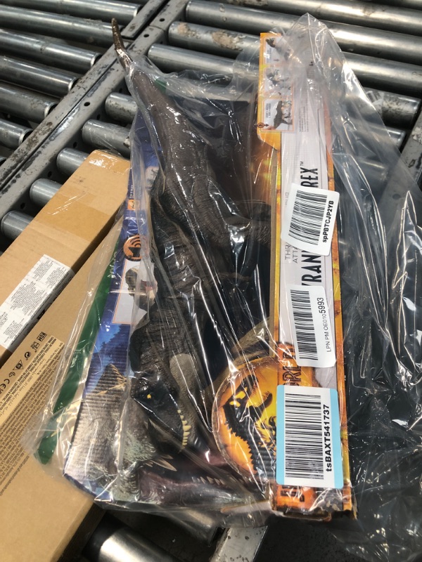 Photo 2 of ?Jurassic World Dominion Dinosaur T Rex Toy, Thrash ‘N Devour Tyrannosaurus Rex Action Figure with Sound and Motion???? Frustration Free Packaging