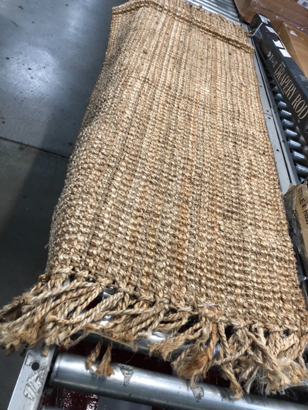 Photo 2 of **used- needs cleaning**
nuLOOM Rigo Hand woven Farmhouse Jute Area Rug-Size: 2' 6" x 6'
2' 6" x 6'

