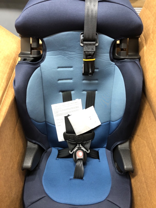 Photo 1 of Cosco Finale DX 2 in 1 Booster Car Seat Sport Blue
