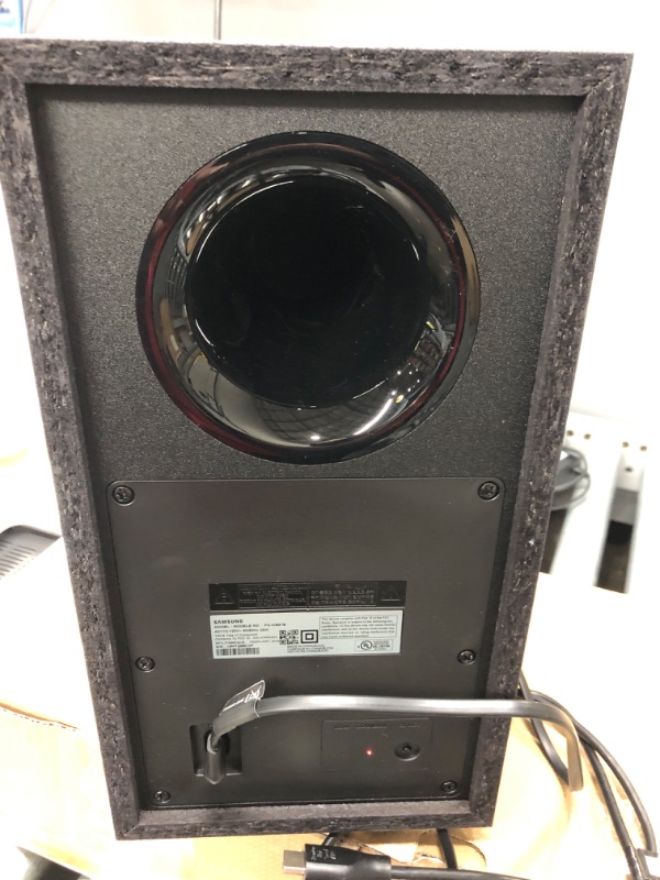 Photo 5 of ***PARTS ONLY*** SAMSUNG HW-Q600B 3.1.2ch Soundbar w/Dolby Audio, DTS:X, Q Symphony, Adaptive Sound & 9500S Rear Speaker Kit - Wireless Dolby Atmos/DTS: X (SWA-9500S, 2021 Model) HW-Q600B Soundbar w/ Rear Speakers