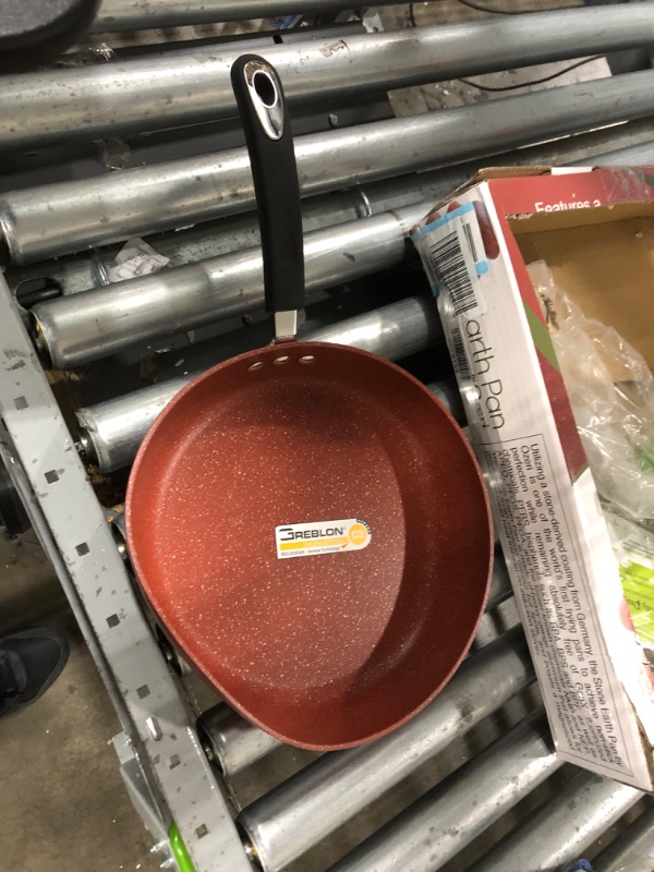 Photo 2 of **missing lid & dented**
10" Stone Earth Frying Pan and Lid Set by Ozeri, with 100% APEO & PFOA-Free Stone-Derived Non-Stick Coating from Germany