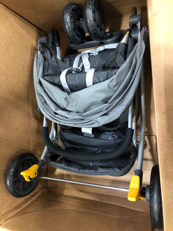 Photo 2 of Century Stroll On 3-Wheel Lightweight Stroller, Metro 3-Wheel Metro