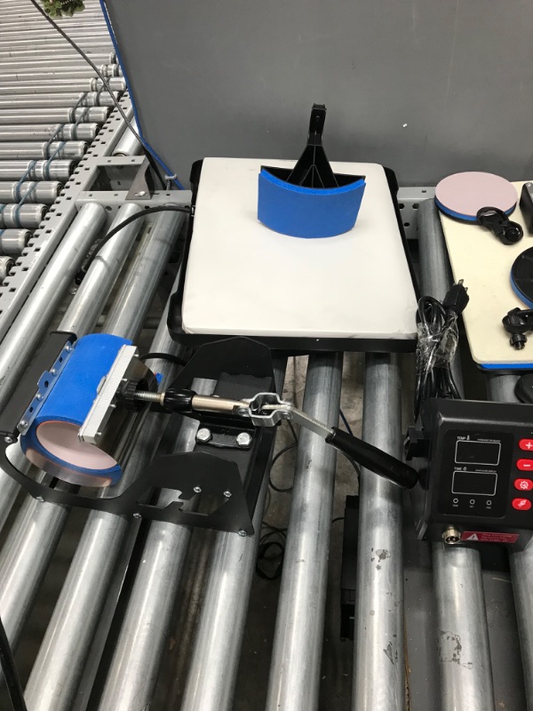 Photo 1 of VEVOR Heat Press, 5 in 1 Heat Press Machine Machine 12x15, Clamshell Sublimation Transfer Printer Fast Heat-up, Digital Precise Temperature Control, Vinyl Heat Press for T-Shirt Plate Mug Cup, 900W