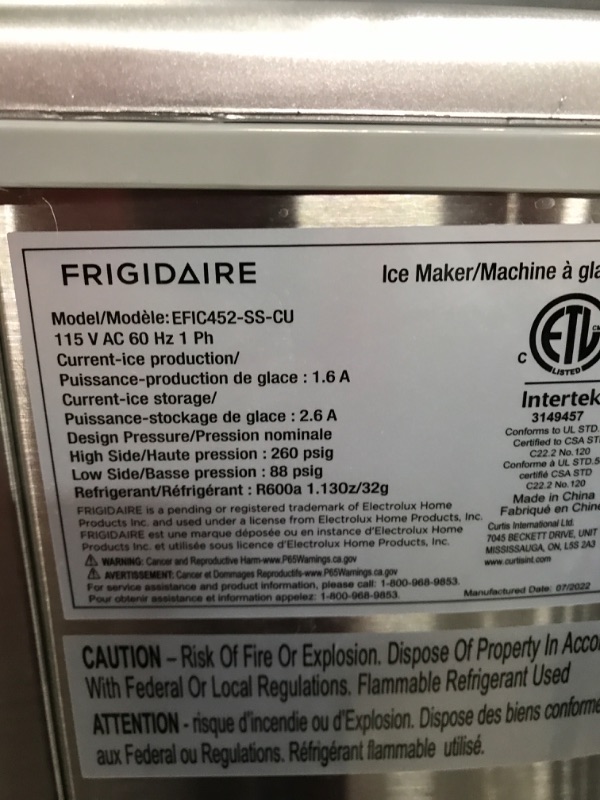 Photo 7 of Frigidaire 40 lbs Countertop Clear Square Ice Maker - Stainless Steel