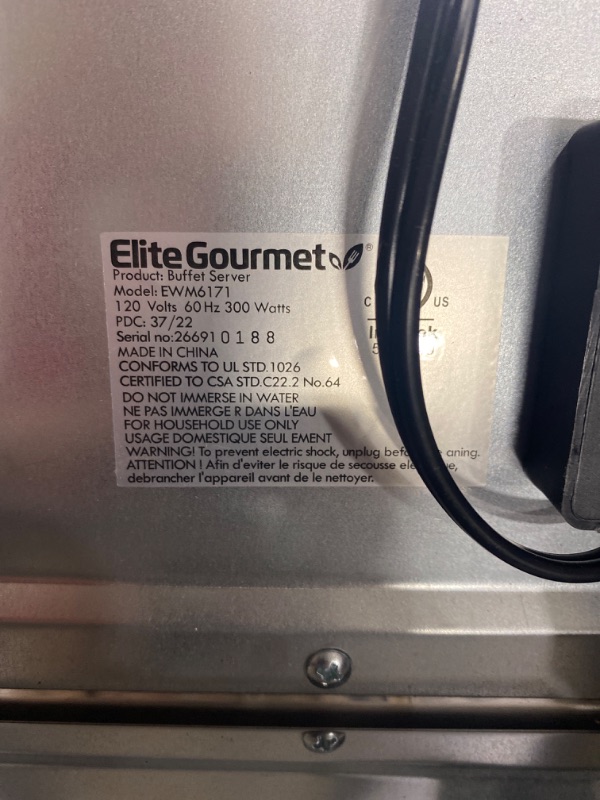 Photo 3 of Elite Gourmet EWM-6171 7.5 Quart Triple Buffet Server Food Warmer Temperature Control, Clear Slotted Lids, Perfect for Parties, Entertaining & Holidays, 3 x 2.5Qt 7.5 Quart / 3 Trays