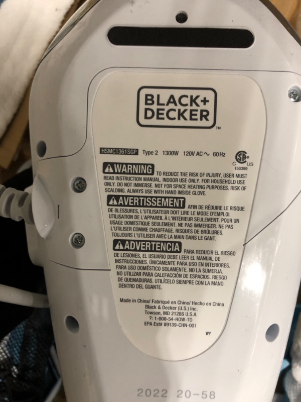 Photo 3 of Black and Decker HSMC1361SGP 7-in-1 SteamMop W/ SteamGlove Handheld Steamer
