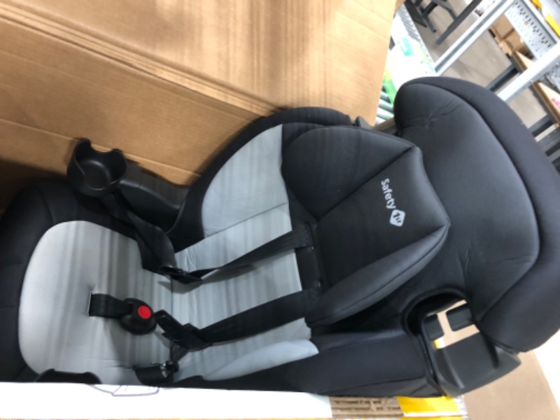 Photo 4 of **USED**
Safety 1st Grand 2-in-1 Booster Car SEAT, Black Sparrow