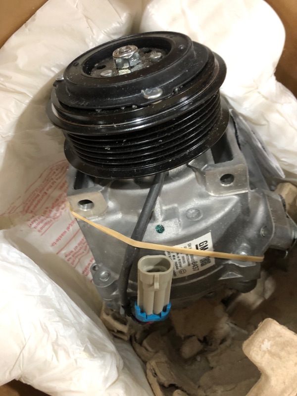 Photo 4 of ACDelco 15-22310 GM Original Equipment Air Conditioning Compressor and Clutch Assembly