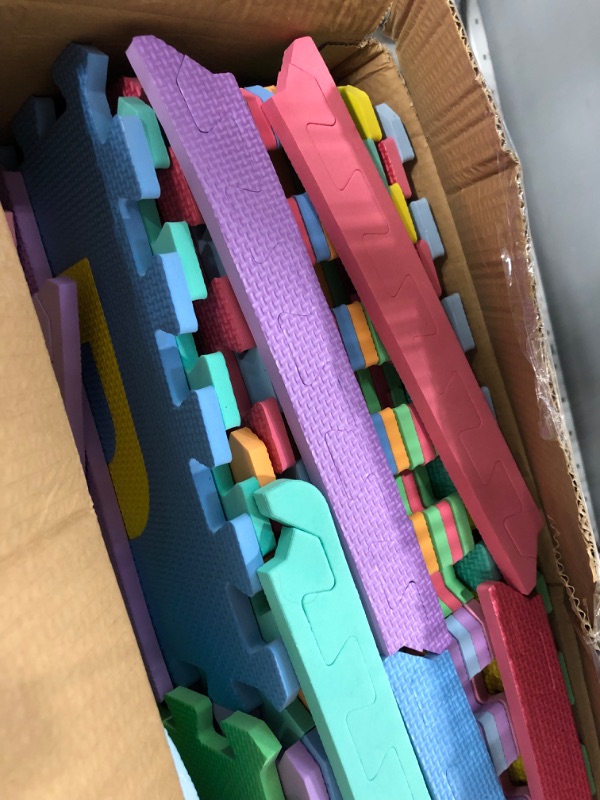 Photo 1 of **used**
ProSource Kids Foam Puzzle Floor Play Mat with Shapes & Colors or Numbers & Alphabets, 36 Tiles, 12"x12" and 24 Borders Abc & 123 Play Mat