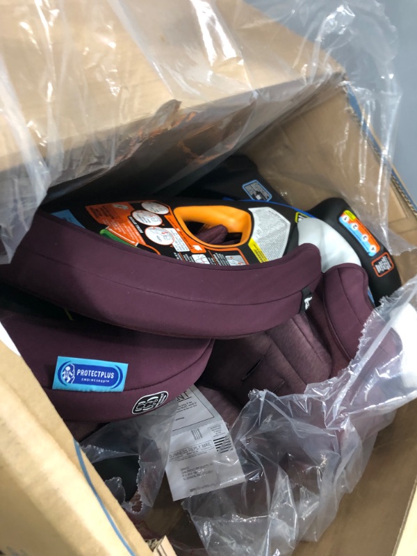 Photo 2 of **OPENED**
Graco® Turn2Me™ 3-in-1 Car Seat, London