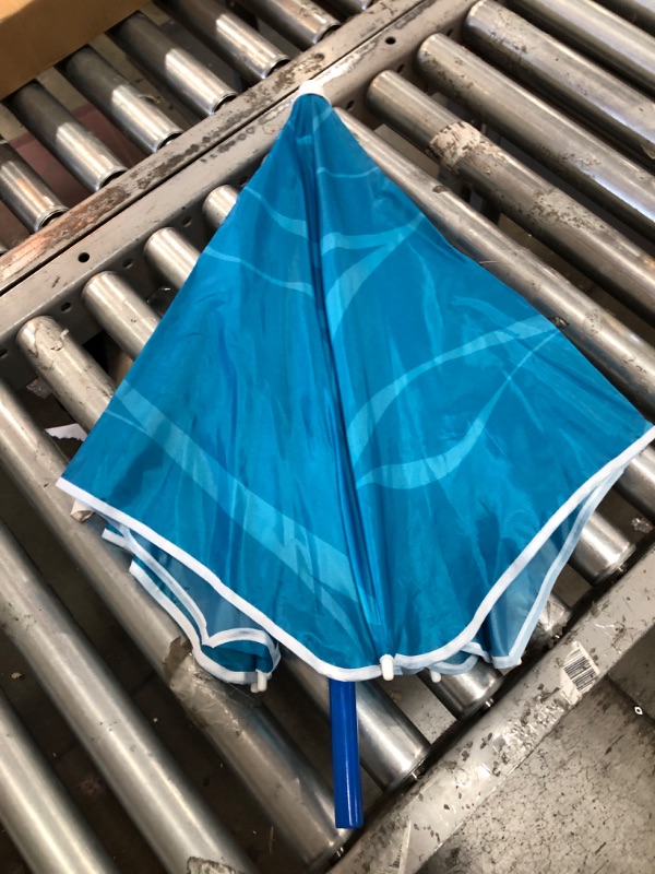 Photo 2 of **MISSING BOTTOM CAP **Step2 42 Inch Blue Wave Umbrella