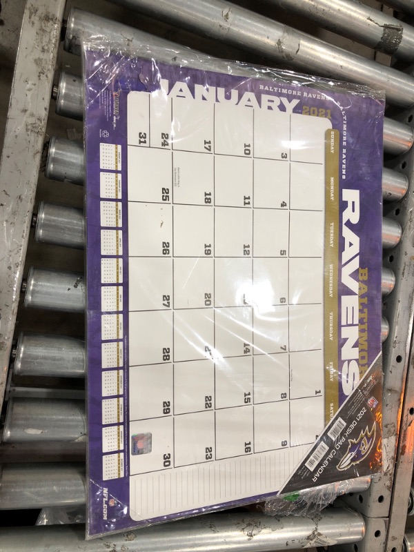 Photo 2 of TURNER Sports Baltimore Ravens 2021 22X17 Desk Calendar (21998061528)