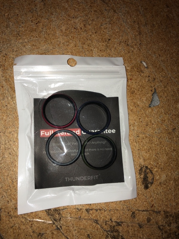 Photo 1 of THUNDERFIT SILICONE WEDDING RINGS 4PK  SIZE 14