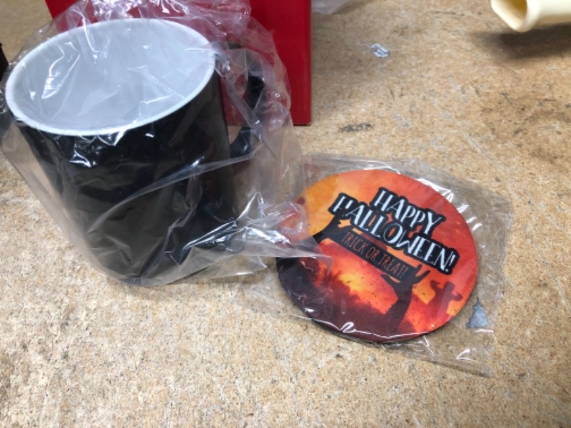 Photo 1 of BAISITEMUGSB HALLOWEEN COLOR CHANGING MUG