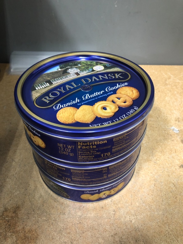 Photo 2 of 3PK-BEST BUY MAY 17 2023-ROYAL DANSK Danish Butter Cookies 340g
