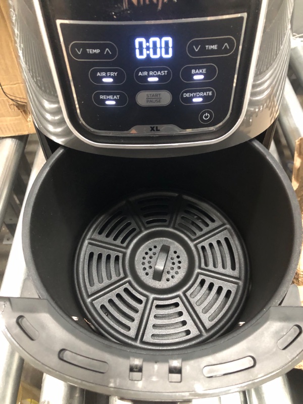 Photo 4 of Ninja AF150AMZ Air Fryer XL, 5.5 Qt. Capacity that can Air Fry, Air Roast, Bake, Reheat & Dehydrate, with Dishwasher Safe, Nonstick Basket & Crisper Plate and a Chef-Inspired Recipe Guide, Grey